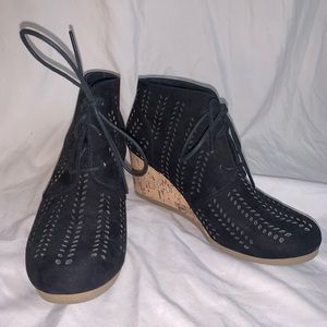Maurice’s booties; black